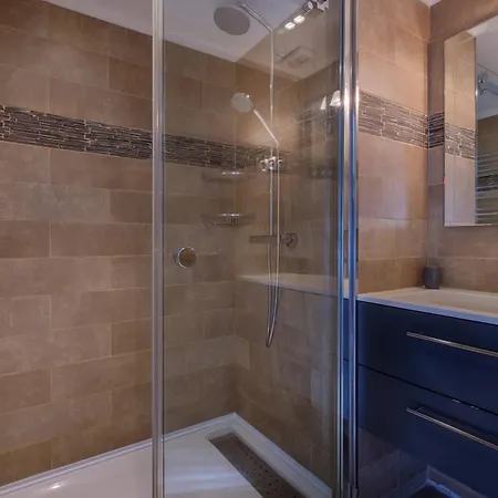 Apartman Le Nostalgique Cannes
