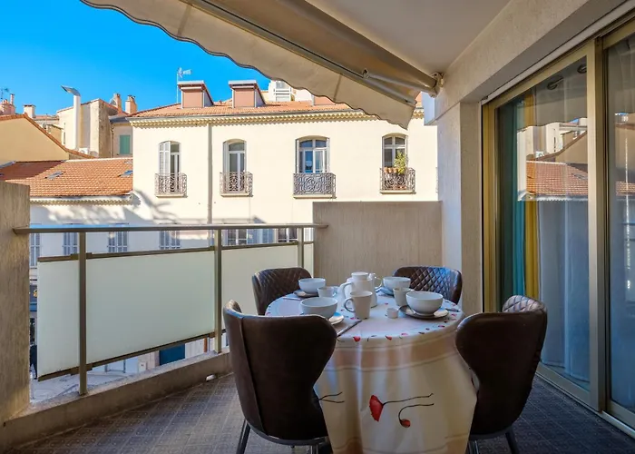 Le Nostalgique Apartmán Cannes